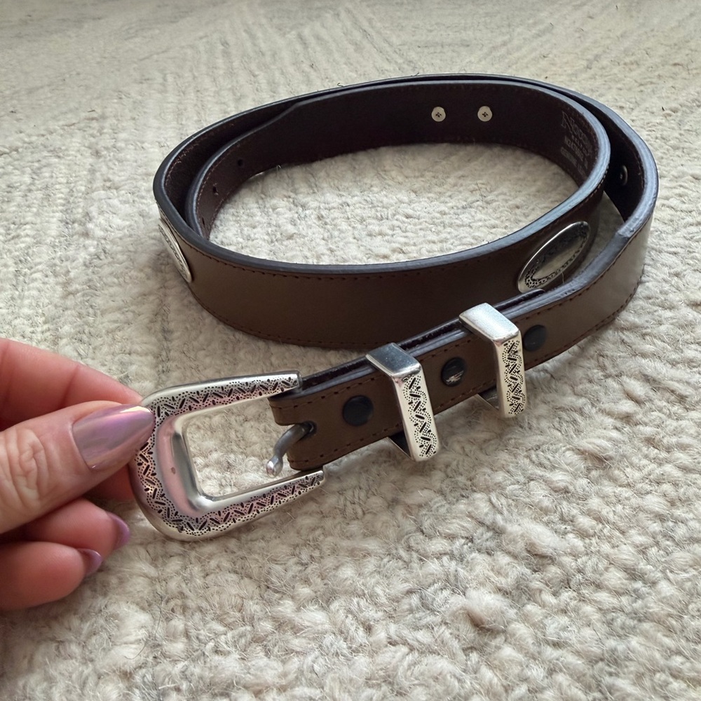 Nocona Men’s Brown Leather Top Hand Tapered Silver Oval Conchos Belt Size 38